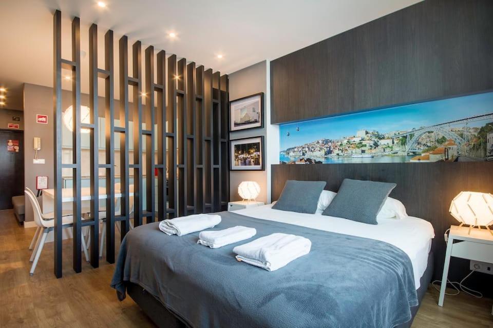 446 Gale Modern Apartment Elevator,Parking بورتو المظهر الخارجي الصورة